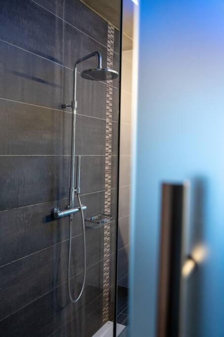 London 993 Loft 402 Apartment แอนต์เวิร์ป ภายนอก รูปภาพ