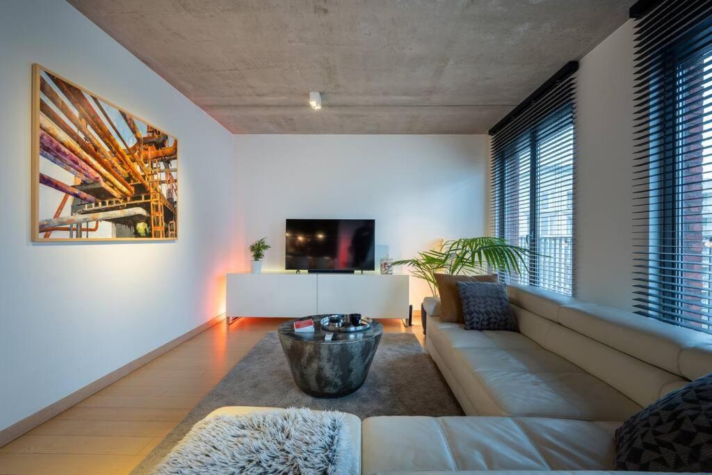 London 993 Loft 402 Apartment แอนต์เวิร์ป ภายนอก รูปภาพ