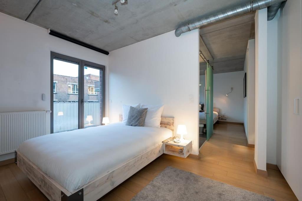 London 993 Loft 402 Apartment แอนต์เวิร์ป ภายนอก รูปภาพ