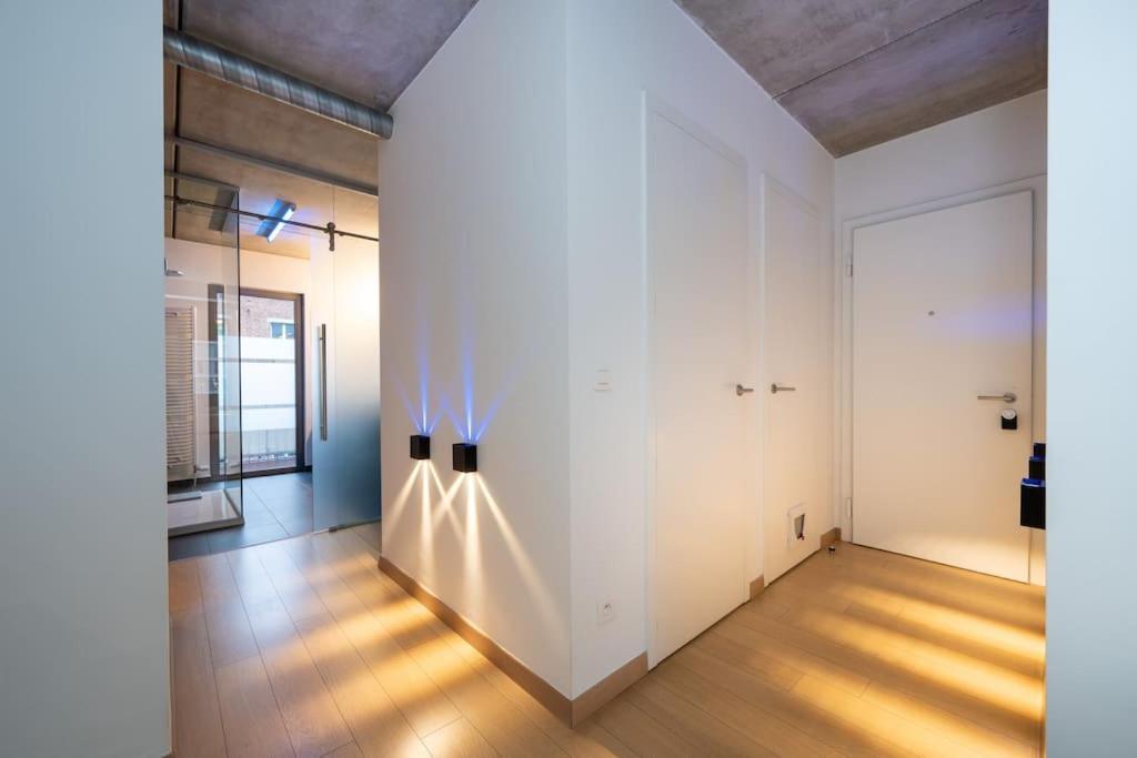 London 993 Loft 402 Apartment แอนต์เวิร์ป ภายนอก รูปภาพ