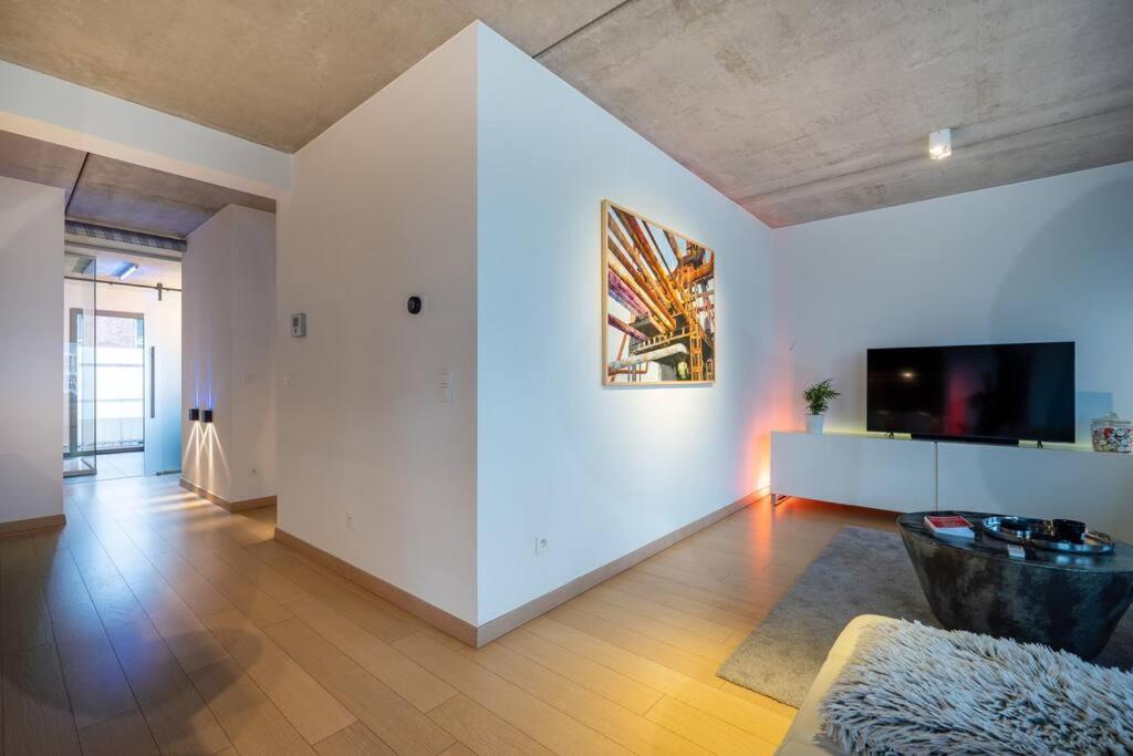 London 993 Loft 402 Apartment แอนต์เวิร์ป ภายนอก รูปภาพ